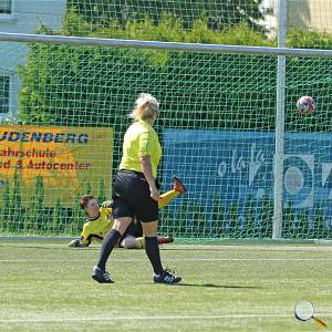 15 BFV08 1FCNeubrandenburg04 13 05 2018 2 2 BOH